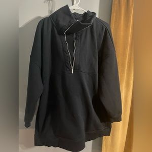 Oversized Old Navy pullover/sweatshirt